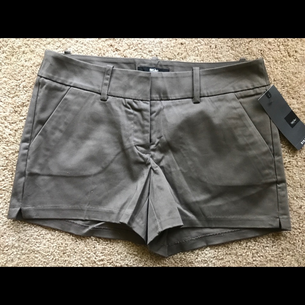 Brown shorts